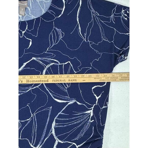 Chicos Blouse Top Size 3 or XL Navy Blue White Floral Side Ties Boxy Stretchy - Picture 8 of 8